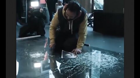 Shattered Glass Art - This Guy Is Quite Talented - HaloCulture