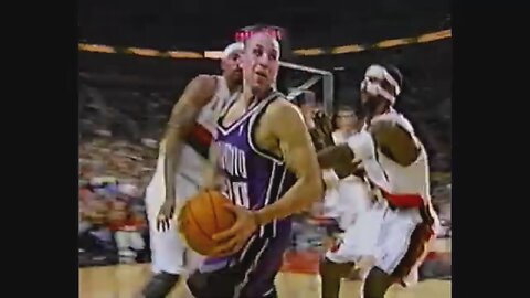 Mike Bibby 23 Points 8 Ast 4 Stl @ Trail Blazers, 2002-03.