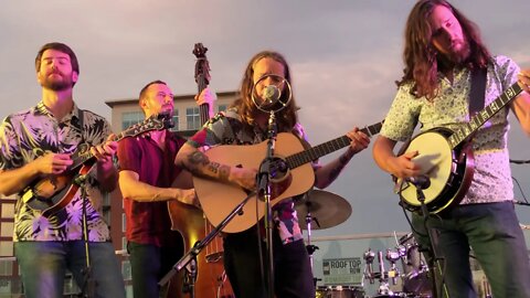 Billy Strings - My Sweet Blue-Eyed Darlin’ (BMI Rooftop Party Americanafest)