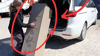 People are flipping out over this CRAZY filing cabinet hack!