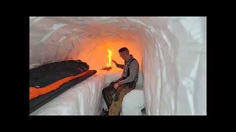 Dugout Shelter Under 10ft (3m) of Snow - Solo Camping in Survival Shelter During Snow Storm