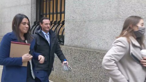Attorney Brad Edwards arrives at the SDNY courthouse on Monday, Week 2 of the #GhislaineMaxwellTrial
