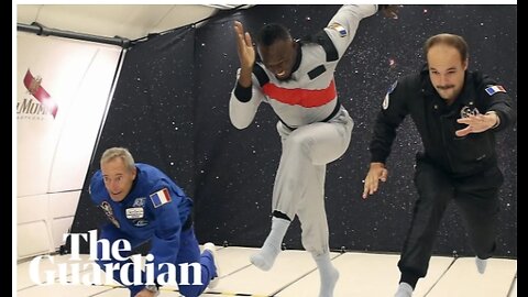 Usain Bolt floats to victory in zero-gravity race