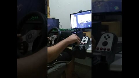 Cockpit - Logitech G25 + ButtonBox + American Truck Simulator