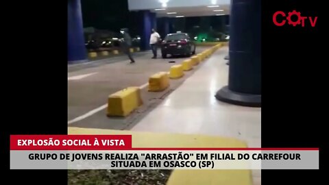 Explosão social à vista: população saqueia Carrefour na zona oeste de S. Paulo