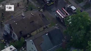 Cleveland firefighter injured while fighting fire at vacant home