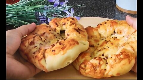 Make Stuffed Kabab Pizza at Home 😋 || Home Pizza Recipe || Saima-ology