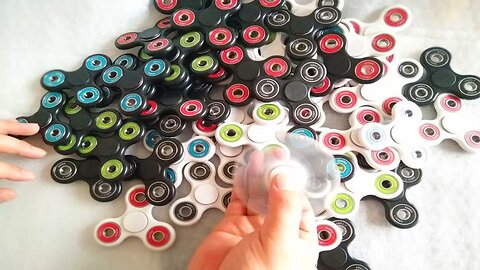 ULTIMATE FIDGET SPINNER GIVEAWAY!! (YOU HAVE TO SEE THIS)