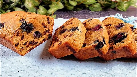 The Best Cake You'll Ever Taste! Delicious cake with almond flour and blueberries!