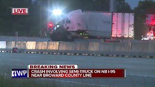 Crash closes northbound lanes of I-95