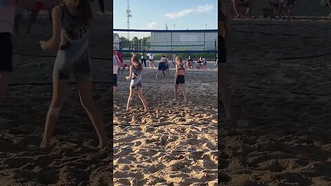 BEACH wrestling: sisters battle #wrestlelikeagirl #sisters #girl