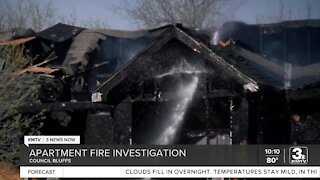 Crews battle apartment complex fire in Council Bluffs