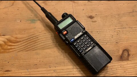 Super basic tutorial over het gebruik van de Baofeng UV-5R radio