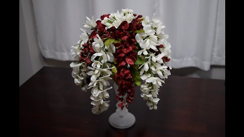 A Peppermint Christmas - Floral Display