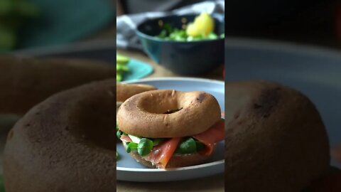 Smoked Salmon Bagel | The Perfect Easy Recipe