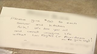 Customer tips $950 for staff at a Castle Pines restaurant
