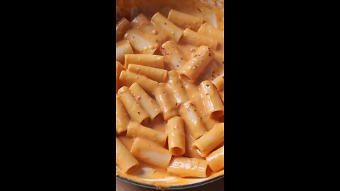 tomato and garlic confit pasta recipe