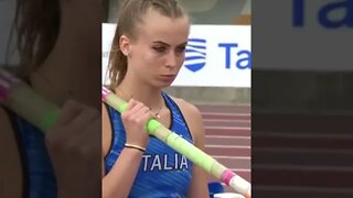 The best pole vault, amazing moment(shorts)