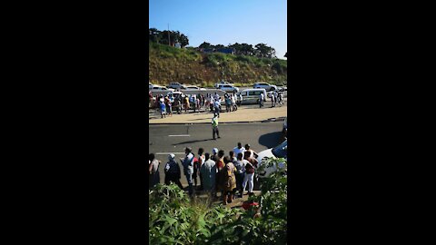 SOUTH AFRICA - Durban - Taxi ploughs into Durban schoolgirls (Videos) (5kT)