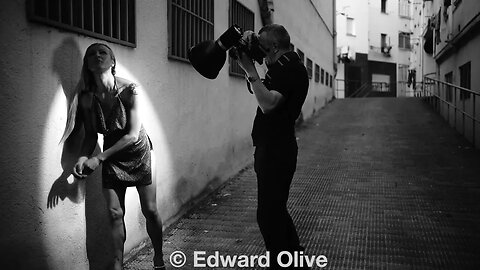 Videografo y fotografo artistico blanco y negro Edward Olive arte retrato moda fitness baile Madrid