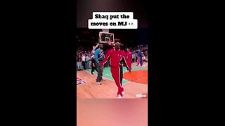 Shaq put the moves on MJ