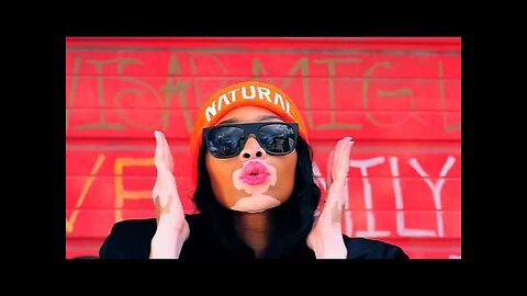 Winnie Harlow - Natural Me