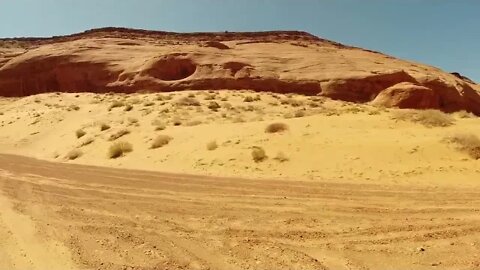 SPECTACULAR OFF-ROAD SCENERY MONUMENT VALLEY