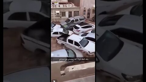 Flood In Saudi Arabia #shorts #shortsvideo #short #car #saudiarabia