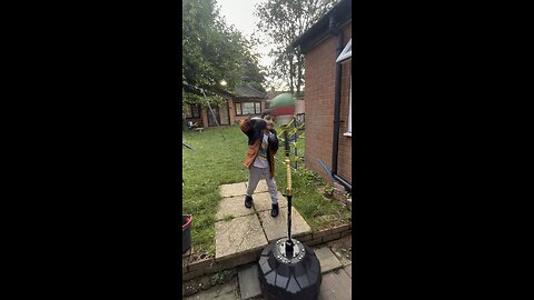 Youngest student of Andrew Tate training on the Reflex bag