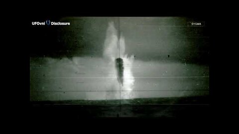 Leaked UFO Photos Taken From US Submarine Proves Existence of Aliens 1971