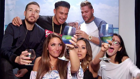 CHEERS! The 'Jersey Shore' Family Vacation Is Lasting a Lot LONGER Than Planned