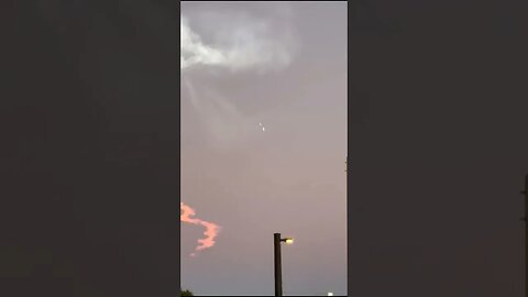 UFO Sighting ~ This was recorded in the sky over Texas USA ~ Disclosure First Contact