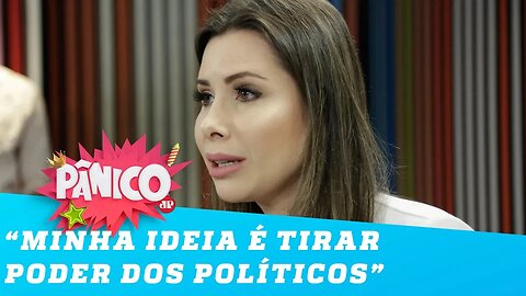 Deputada Caroline de Toni (PSL-SC) foi para a política para tirar poder dos políticos