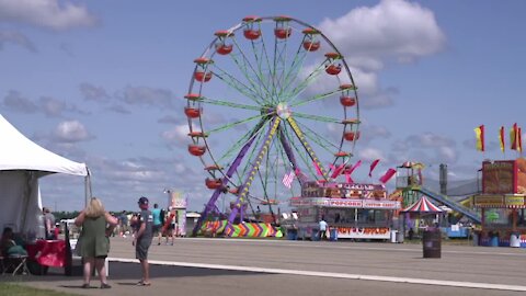 Air show and Balloon Festival takes flight in Battle Creek