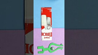DIY - How to Make Your Own Ruler with Milk Cartons from the Green Character of Rainbow Friends!