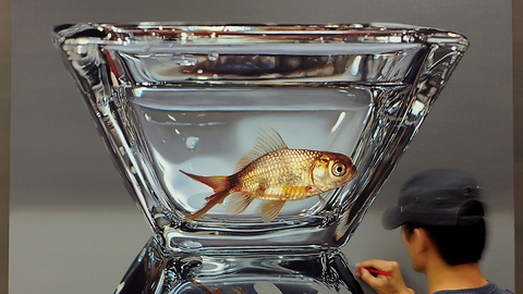 Time Lapse Video Of The Creation Of A Stunning Hyper-Realistic Goldfish Portrait