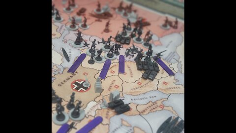 Axis & Allies Classic Europe (Bulldog productions)