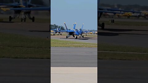 Blue Angels arrive at Sun n Fun 2023 #airshow #snf23 #blueangel #fighterjet #f18superhornet