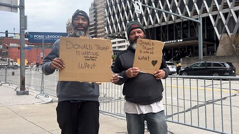 Black Voters In Pittsburgh With "Donald Trump Is Who We Want" Signs