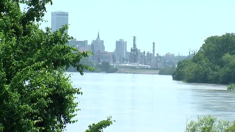 Officials preparing for storms, possible flooding in Arkansas River