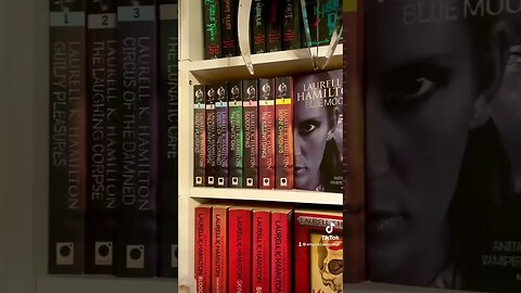 Finally managed to complete this series 📚🧛‍♀️ used vampire book haul #shorts #books