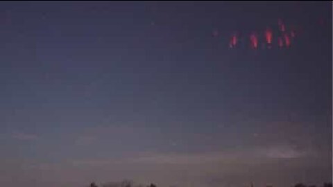 Video fångar sällsynt fenomen i himlen ovanför Oklahoma