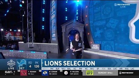 Governor Gretchen Whitmer (D) faced boos while revealing the Detroit Lions' draft pick