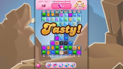 Candy Crush Level 4597 Talkthrough, 20 Moves 0 Boosters