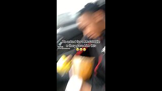 Kid gets wrong order from McDonald’s 😭😭