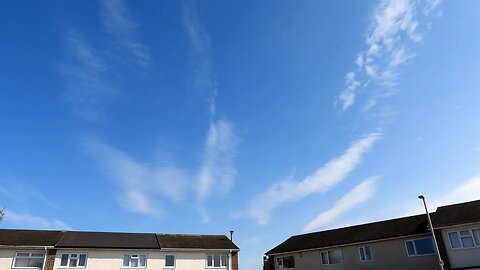 08.04.2023 1415 to 1700 & 1940 NEUK - Boeing 747 long contrails, and Frequencies, at Darlo