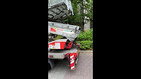 More Moving Trucks in South Korea! June 24