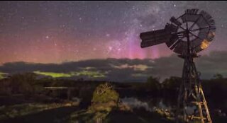 Time lapse: une aurore polaire filmée en Tasmanie