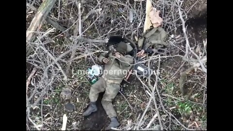 Ukraine war : 🎖️Russian Soldier killed himself instead of surrendering R.I.P legend 🥹🇷🇺