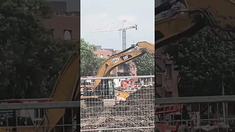 Busy Condos construction at De la Savane street #viralvideo #montreal #traintravel #travel